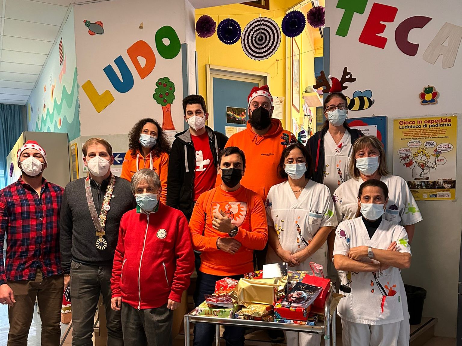 pediatria pisa consegna regali otlug 2023