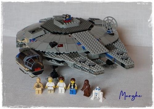 LEGO MILLENNIUM FALCON