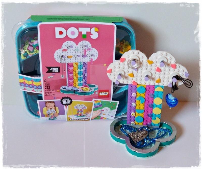 Dots 04