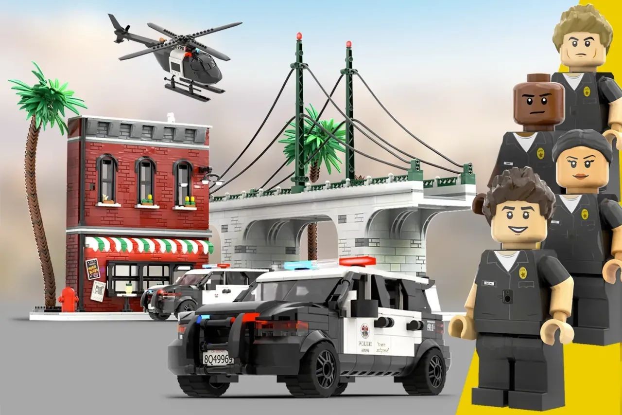 THE-MANEKI-NEKO-by-BRICKUP