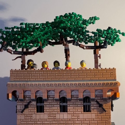 Torre Guinigi di Lucca in mattoncini LEGO
